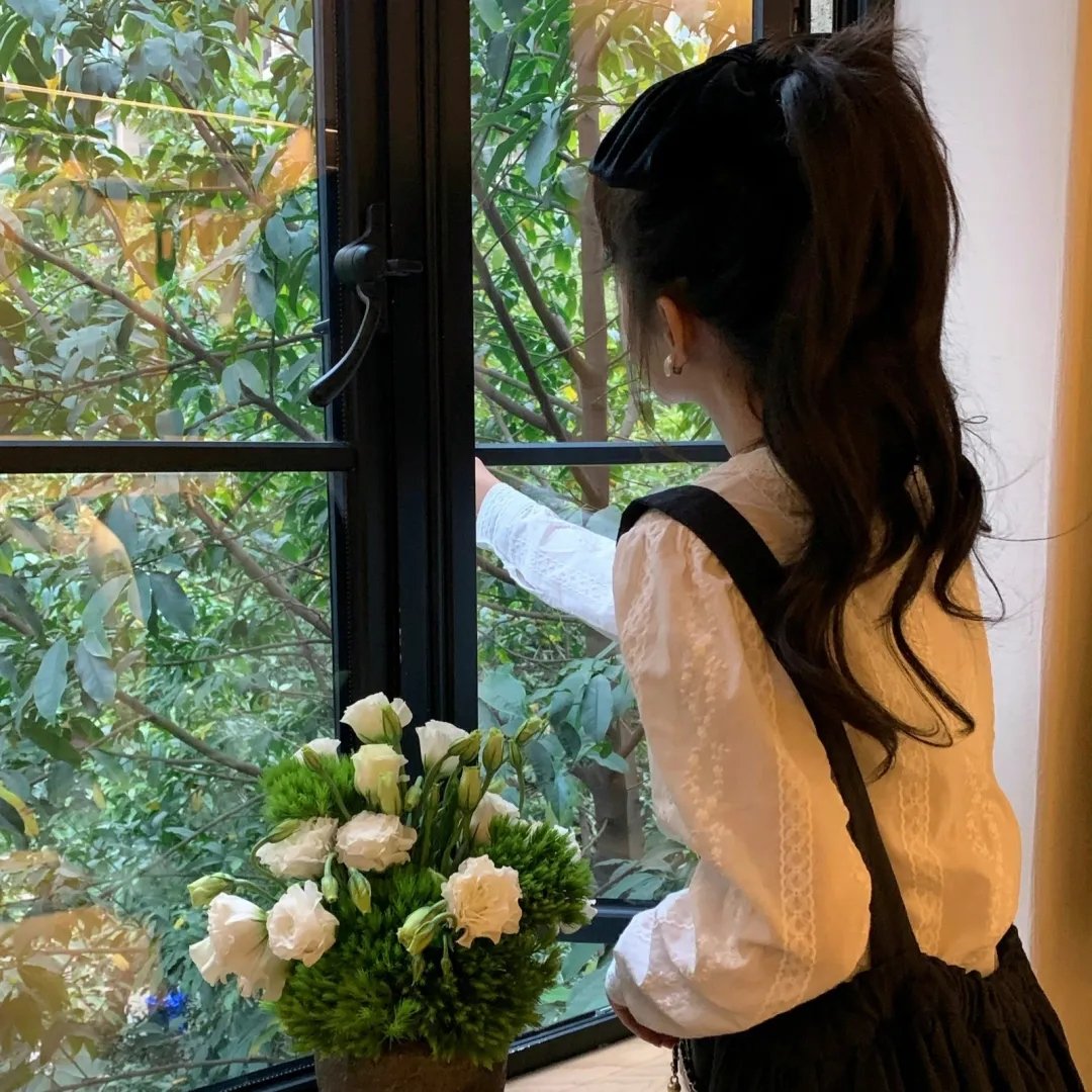 古堡女魔君